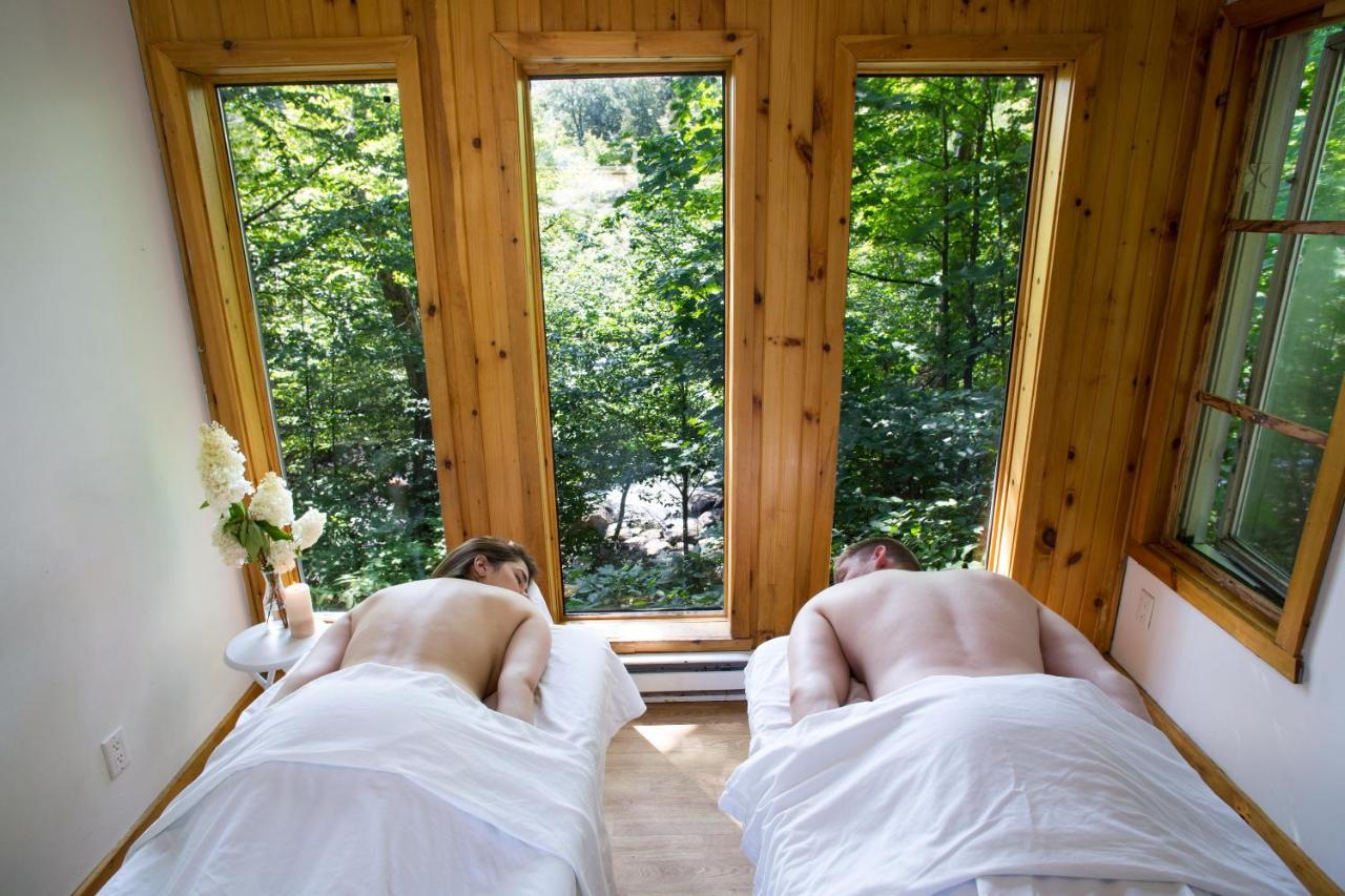 Auberge Spa & Beaux Reves Sainte-Adèle Eksteriør billede